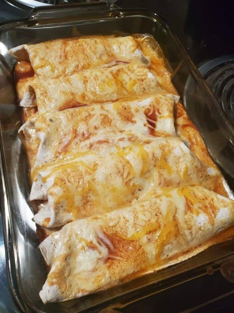 Enchiladas z kurczakiem w białym sosie o niskiej zawartości węglowodanów, szybki i łatwy przepis