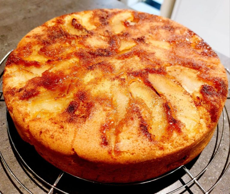 Ciasto jabłkowo-cynamonowe