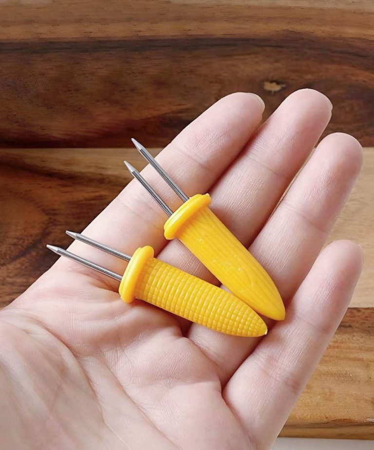 Natrafiając na ten przedmiot wśród przyborów kuchennych mojego sąsiada, od razu zaintrygował mnie jego wygląd