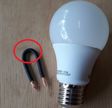 Jak naprawić przepaloną żarówkę LED: porady od profesjonalisty elektryka