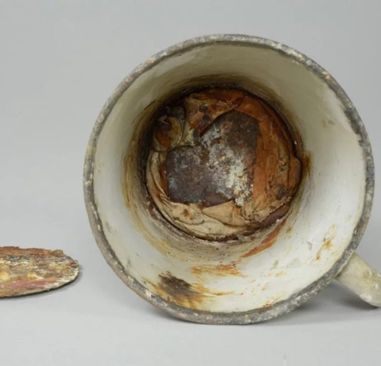 Historyczny obiekt ujawnia zaskakującą tajemnicę po dziesięcioleciach ujawnienia