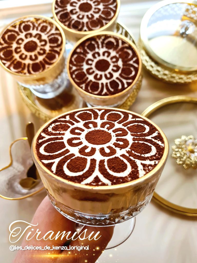 Cześć, oto mój przepis na kawowe tiramisu, idealne do podania gościom i bardzo proste w wykonaniu!