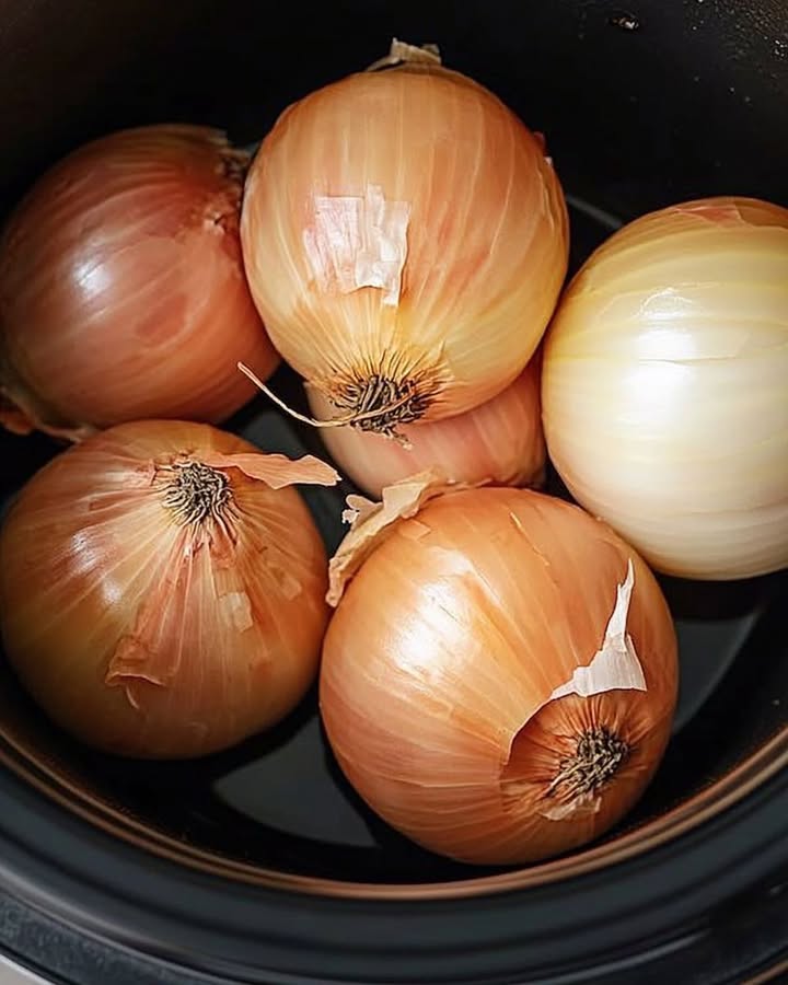Wrzuć cebulę do wolnowaru i wróć do ponadczasowego ulubionego dania!
