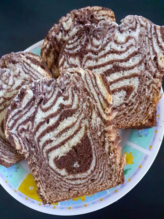 Cudowna Zebra w Twojej Kuchni: Odkryj Przepis na Klasyczne Ciasto, Które Zachwyca Smakiem i Wyglądem – Idealne dla Początkujących!