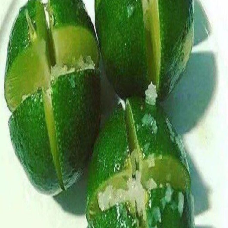 Pokrój cytrynę na cztery kawałki, dodaj sól i umieść ją w swoim pokoju – Zdrowie